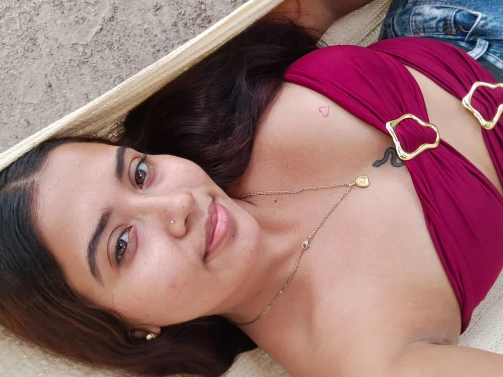 lisbethorney18 offline XXX-chat