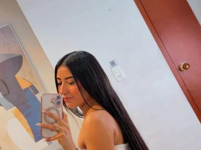 GabrielaMeow - Girl 