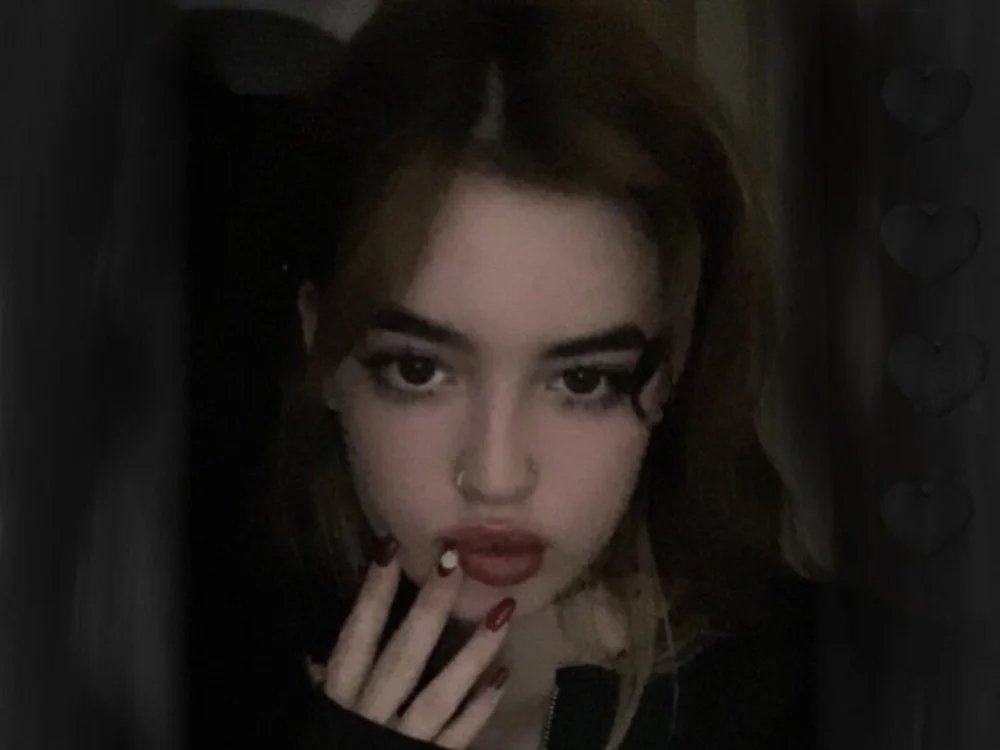 OlaGrayer's Offline XXX Chat