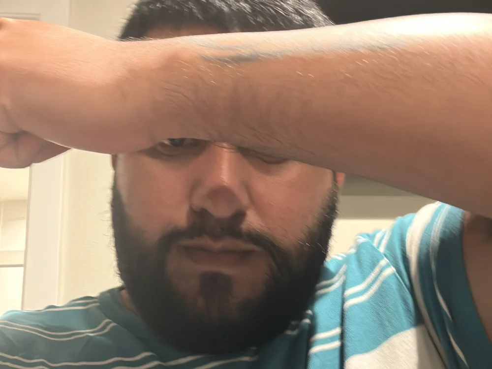roko6569's Offline Chat Room