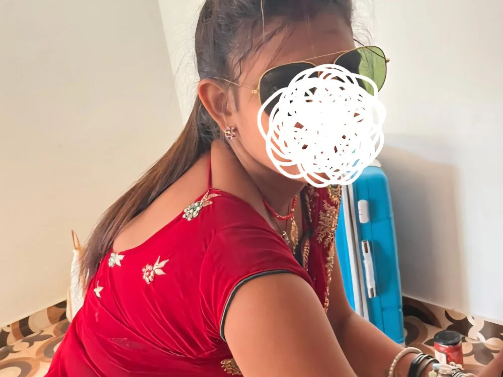 Offline XXX chat modela Cute_palak001