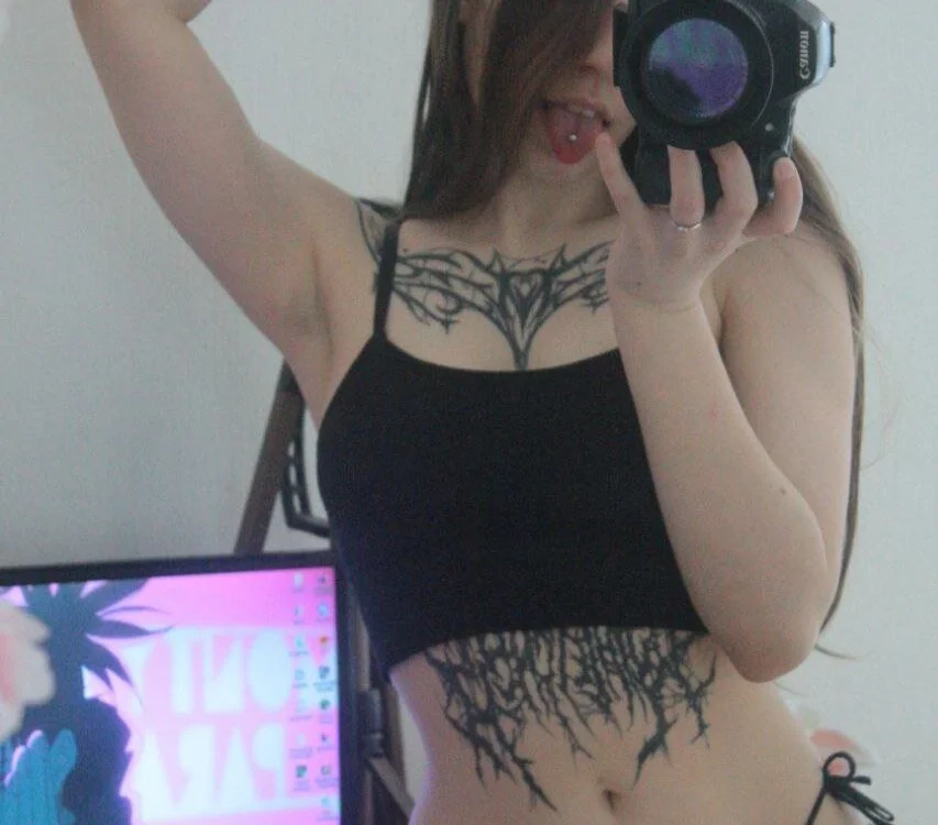 Jessica_feet offline chatrum