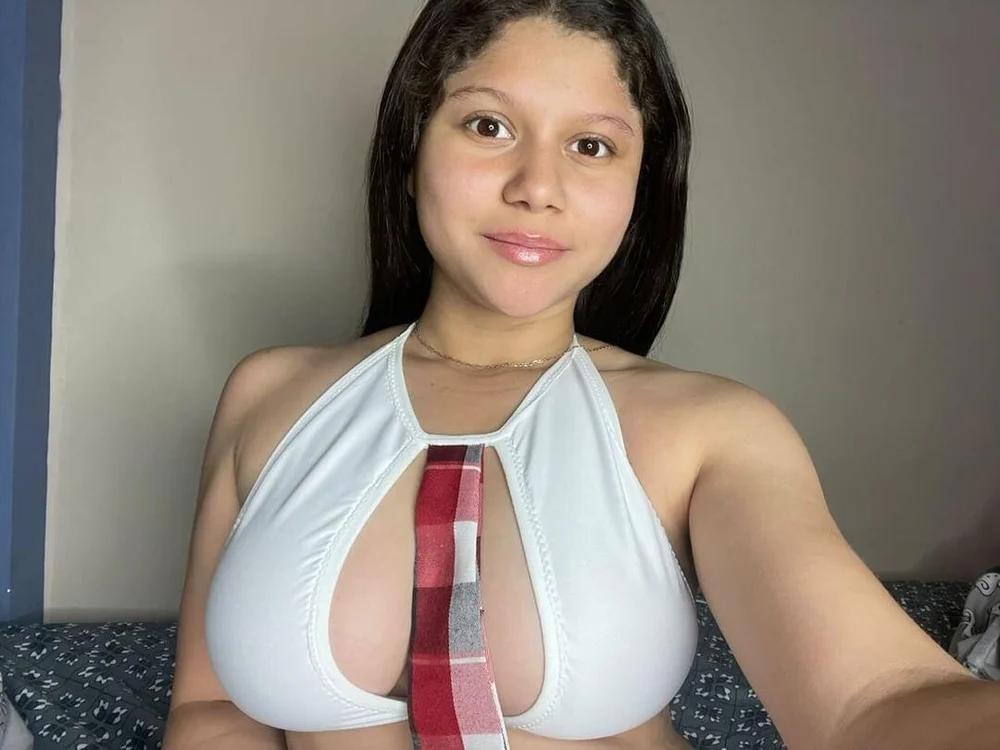 Tamarafoz's Offline XXX Chat
