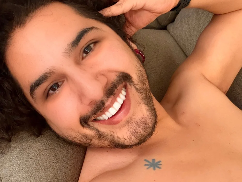 lovingmeisred offline chatrum