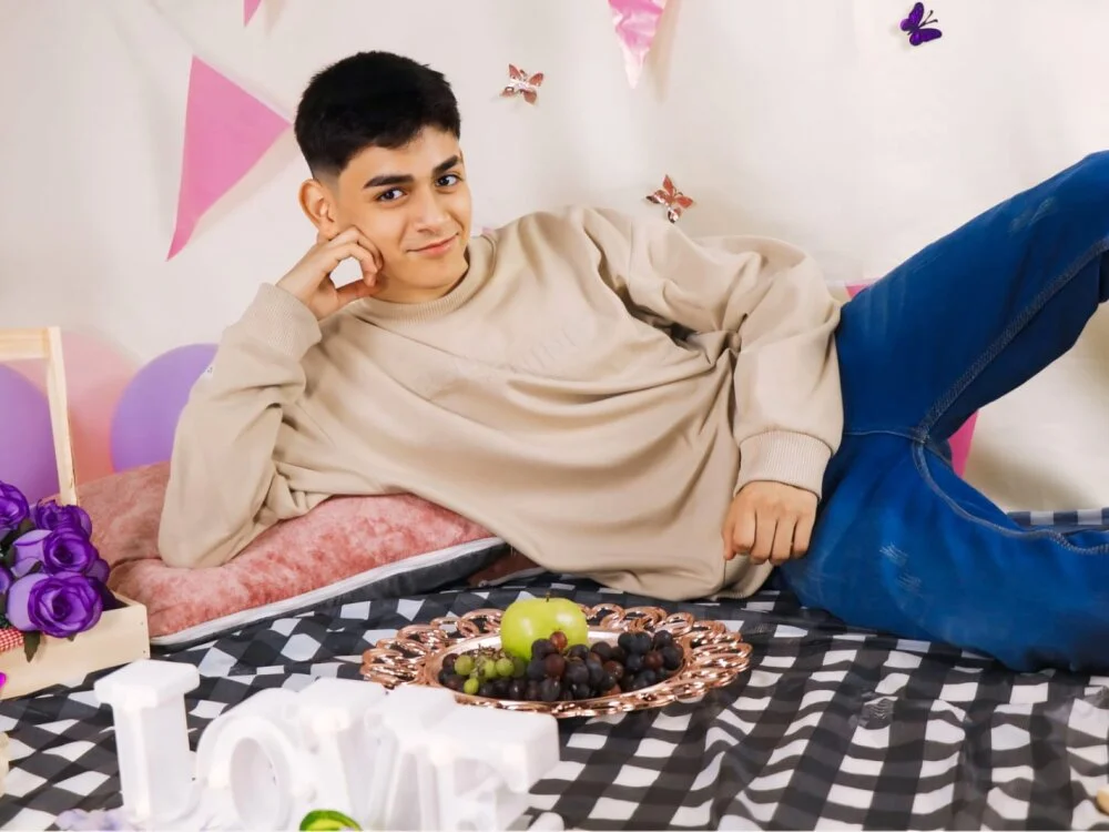 Chat +18 off-line de Yef_Thin