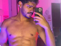 milo_tay's webcam live show