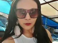 Lustful_Lilac offline chatrum