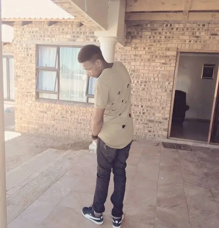 Mongalane's Offline XXX Chat