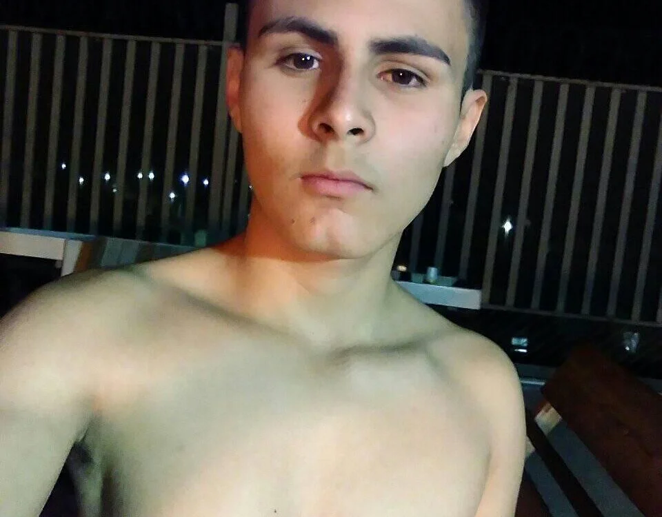 rauld9986 Offline XXX Chat