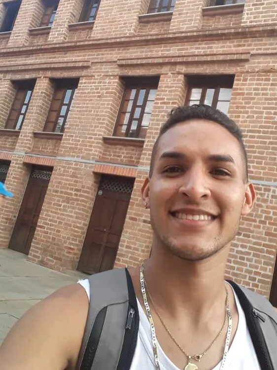 frailer_ramirez's Offline XXX Chat