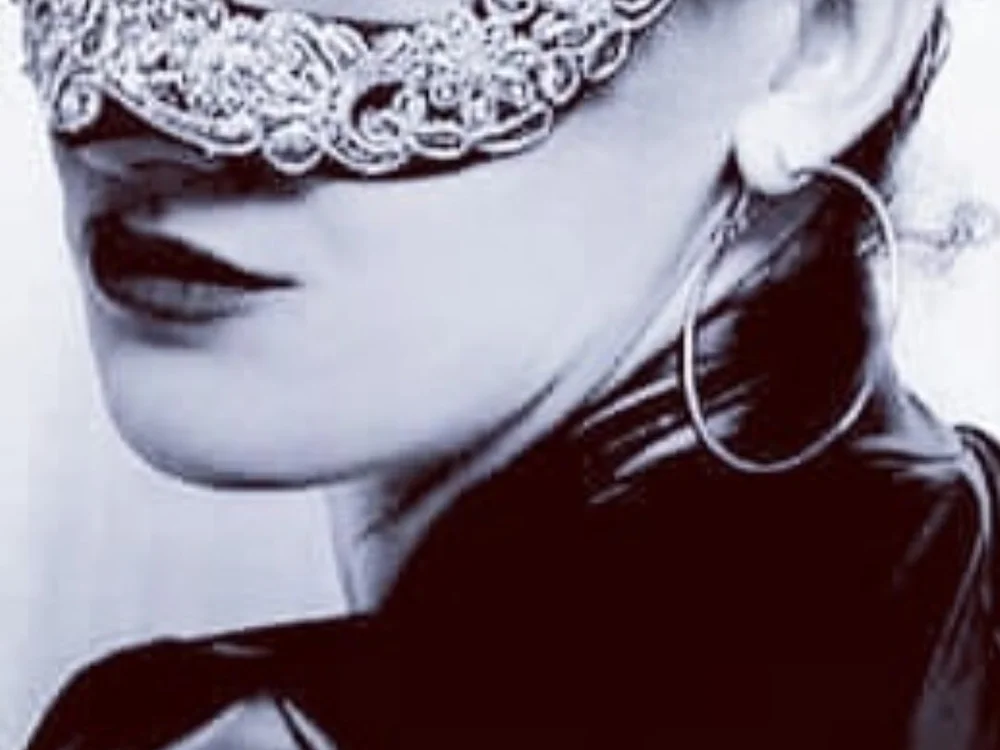 Beatrix85's Offline XXX Chat