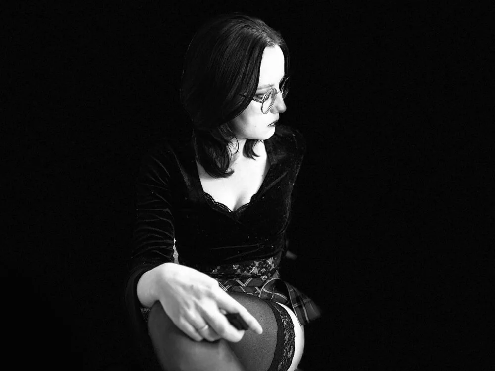 XXGoddessLXX Adlı Modelin Çevrimdışı XXX Sohbeti