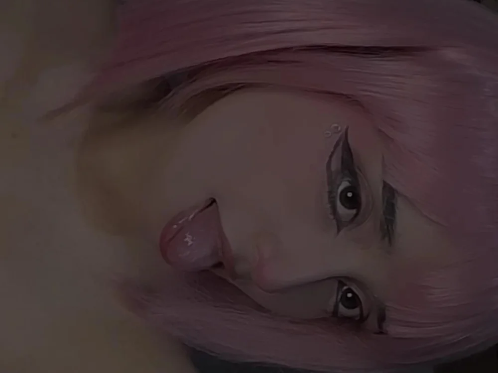 lucianasama offline XXX-chat