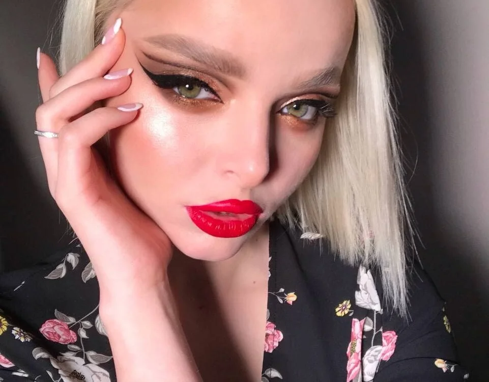 RikaRaymond's Offline XXX Chat