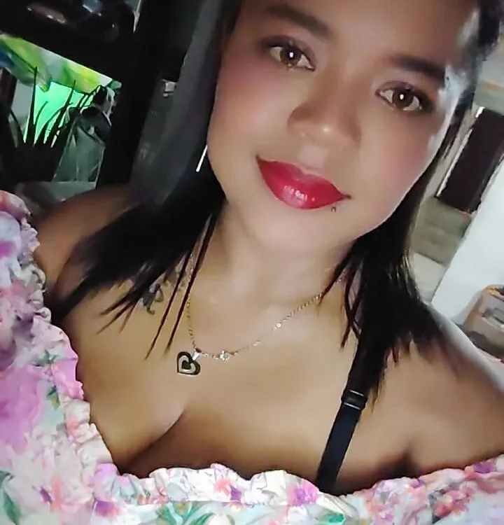 Martina_606 오프라인 XXX 채팅