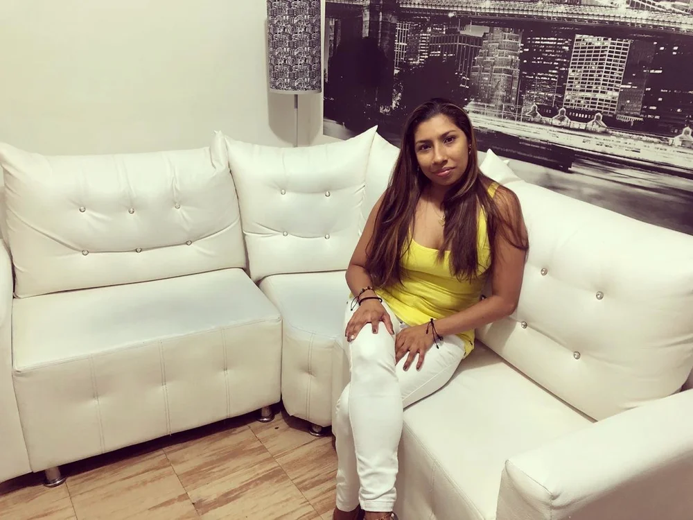 NiaLambert offline chatrum