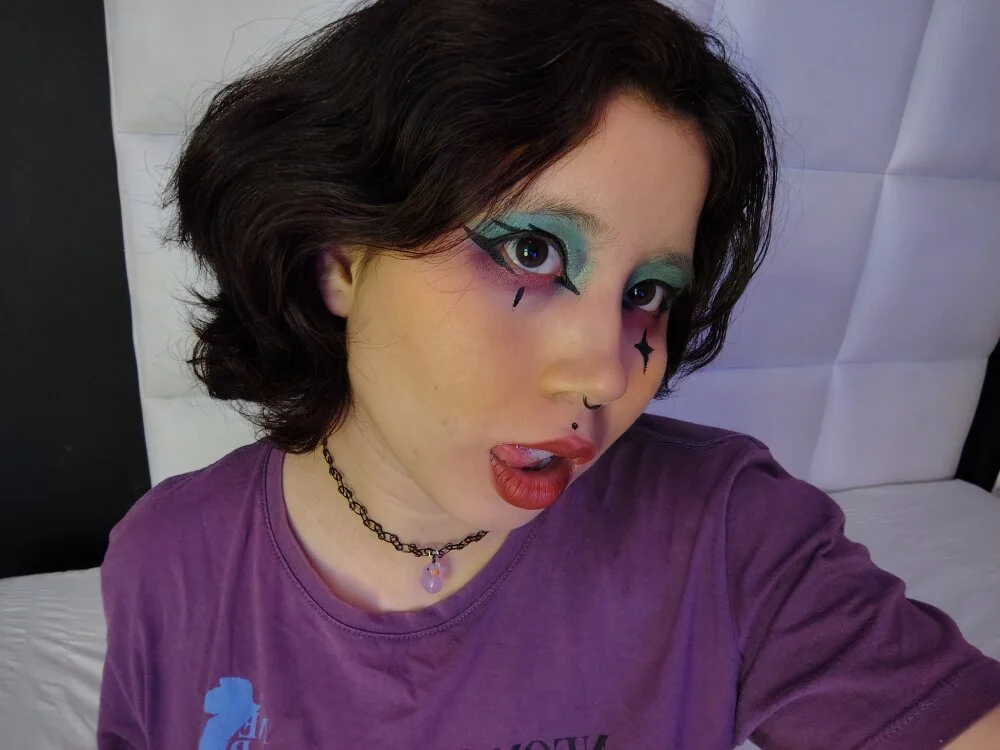 WendyMonet Offline XXX Chat