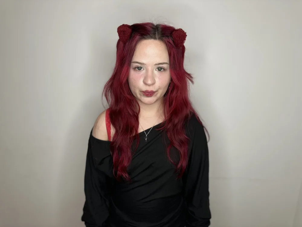 FrancesDiaz's Offline Chat Room