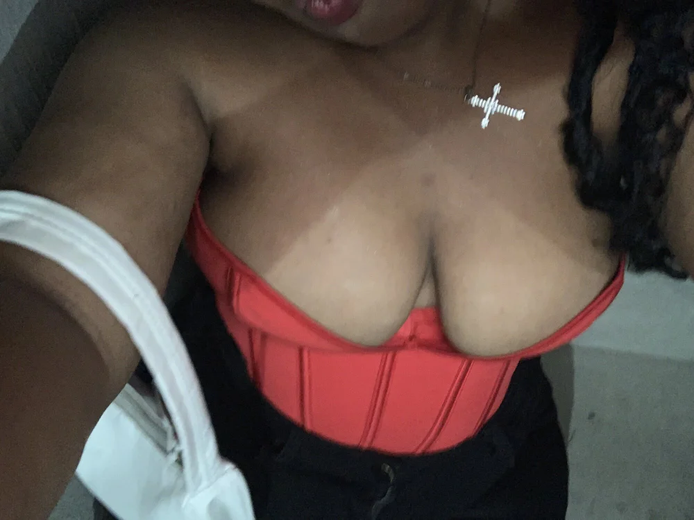 vivian0326's most recent online preview