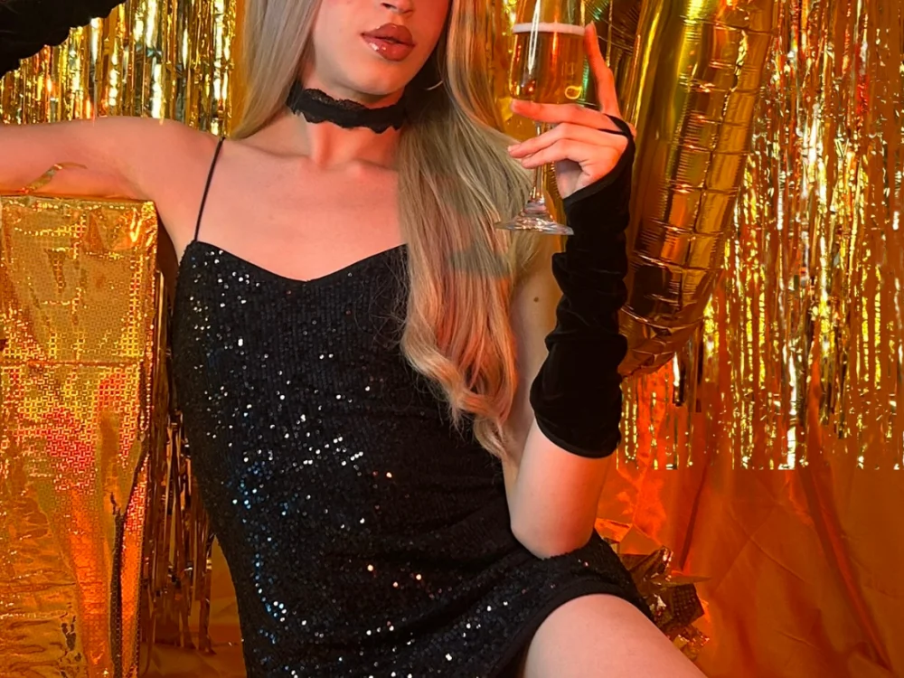 Ariadna_Evangeline's Offline XXX Chat