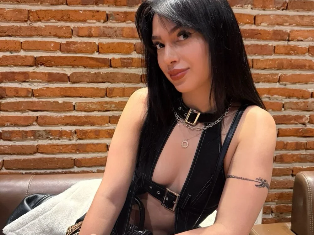 bad__girl1 Offline XXX-chat