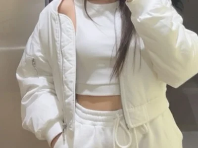 Layla_Ahh - Girl 