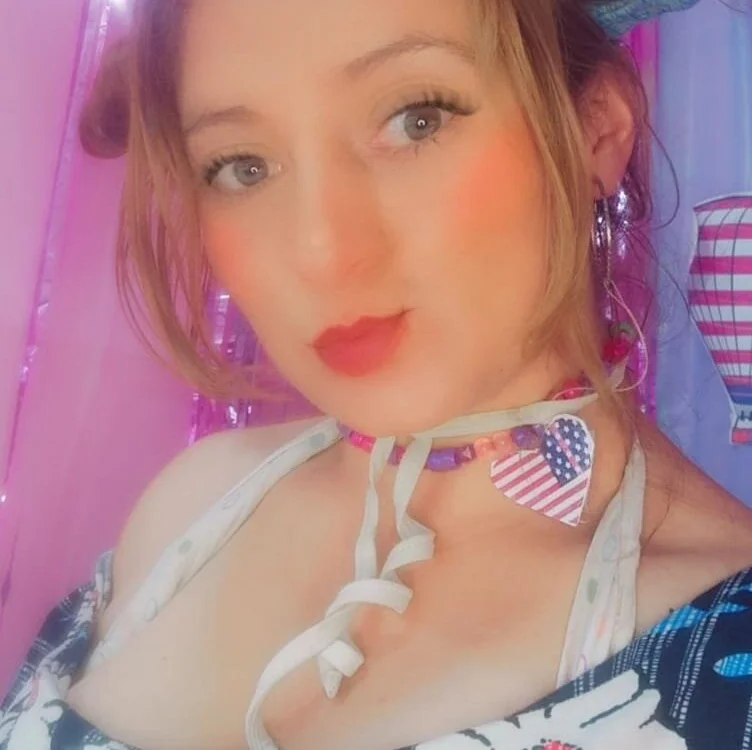 Offline XXX chat modela pauladaniels