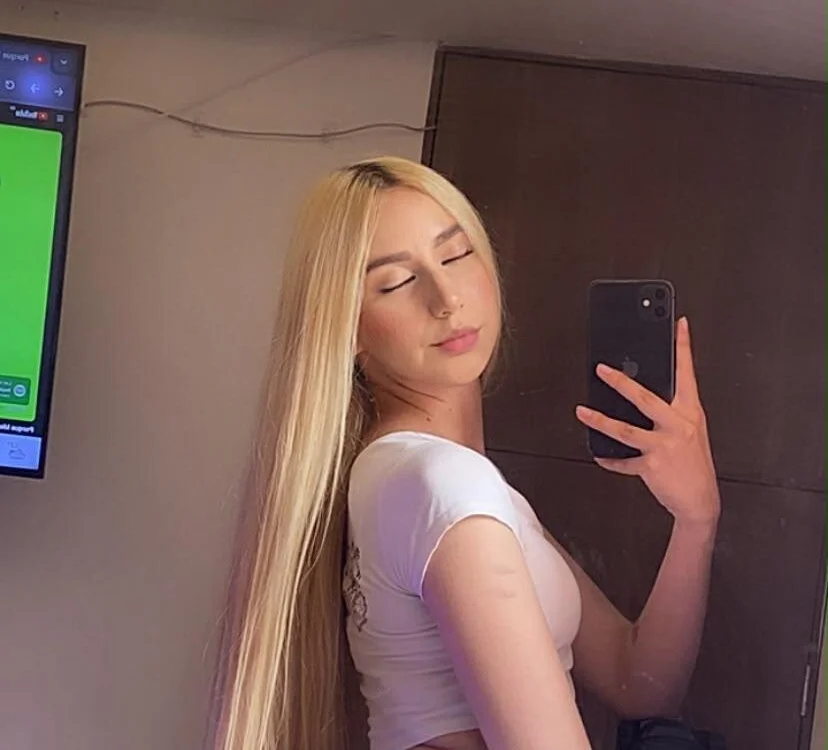 Офлайн-чат XXX Amelia_time