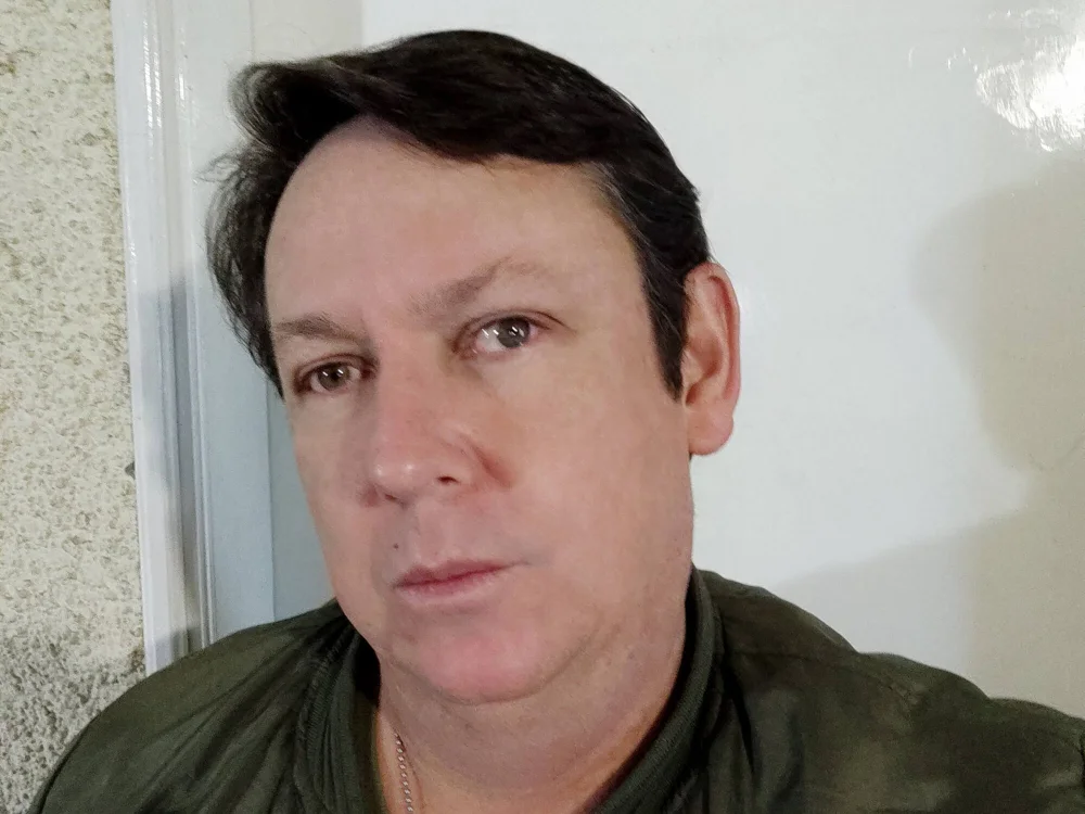 08274392df's Offline Chat Room