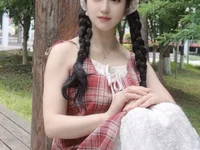Momo-Wow's webcam live show