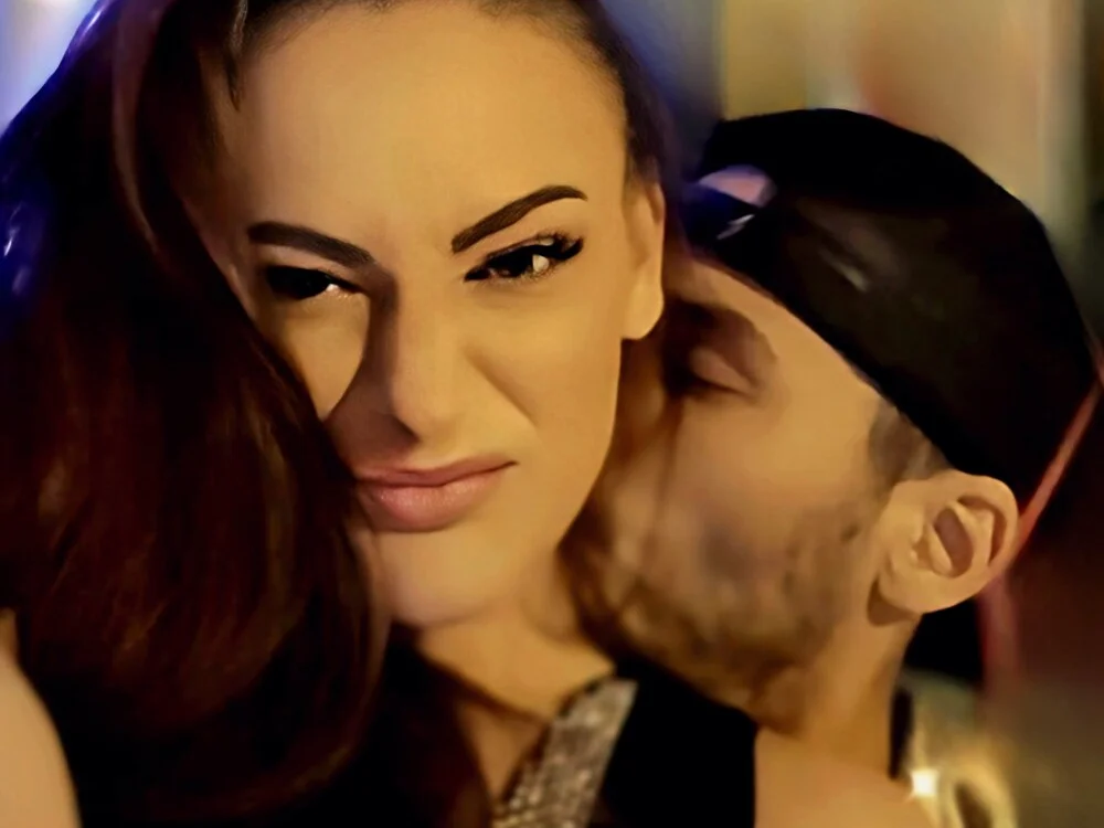 دردشة NikkyRider الجنسية دون اتصال