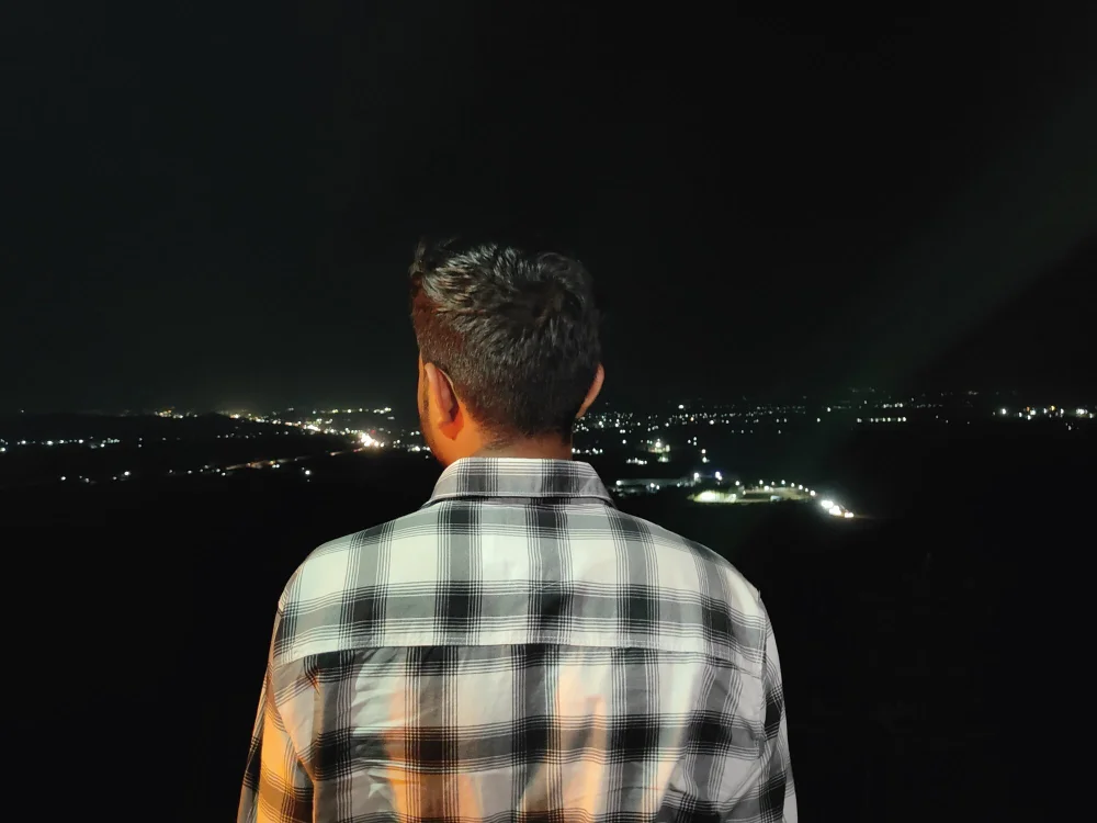 Offline chatovací místnost marathi_boy_