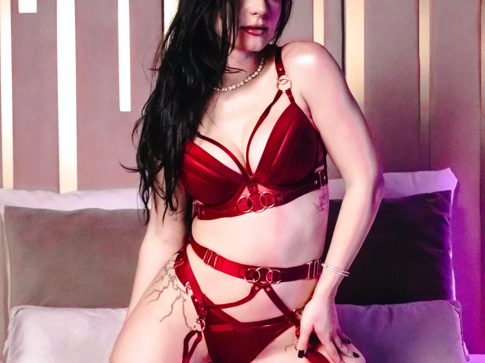 LadyAnyaa Offline XXX-Chat