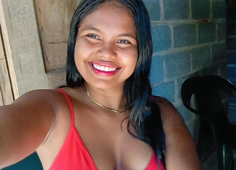 Latin_Honey offline chatrum