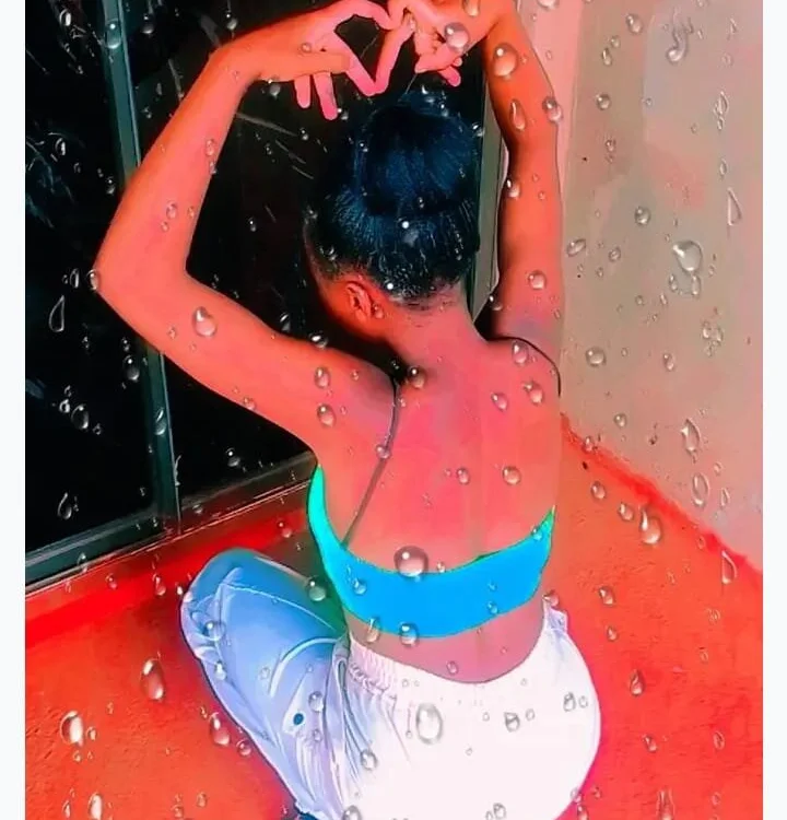 Phodzo013: συνομιλία ΧΧΧ εκτός σύνδεσης