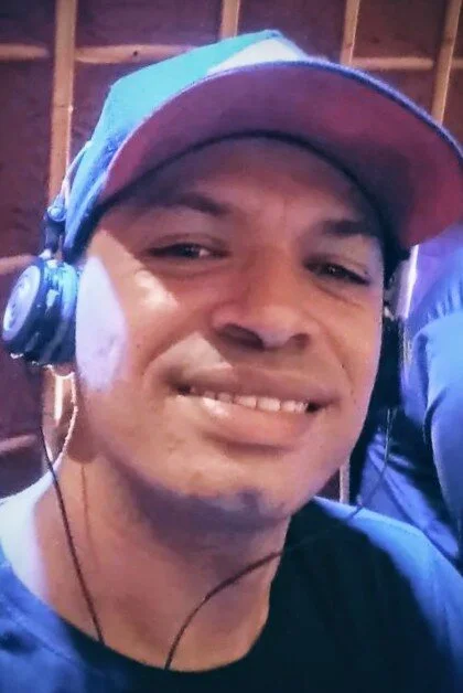 marcii36_'s Offline Chat Room