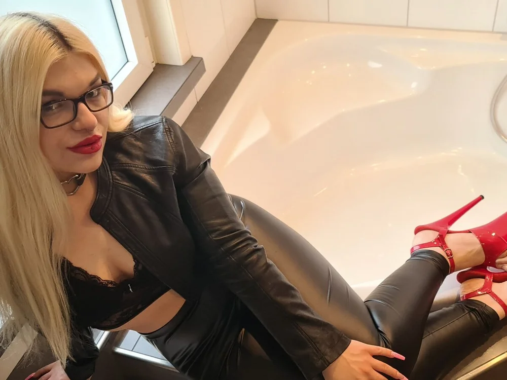 Chat XXX offline de Mariella_Sun