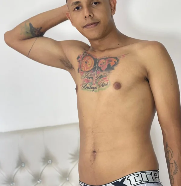 boy_biigcock24cm Offline XXX-chat