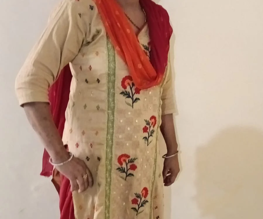 Sexy_Sandhya03 cam model