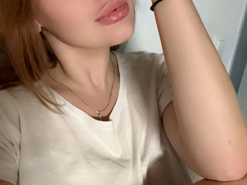 Watch  PassionFruit11 live on StripChat