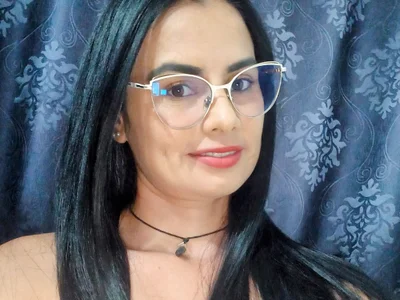 Cinthial39 Female Tittyfuck Online Cam Nude