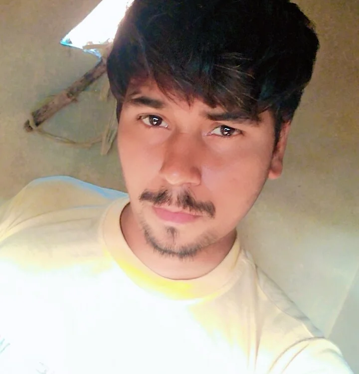 khemraj8595 Chat XXX Ngoại tuyến