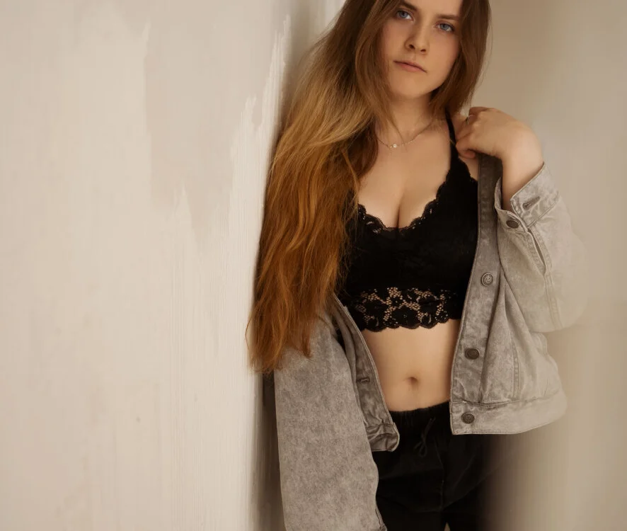 AmandaRufflin's Offline Chat Room