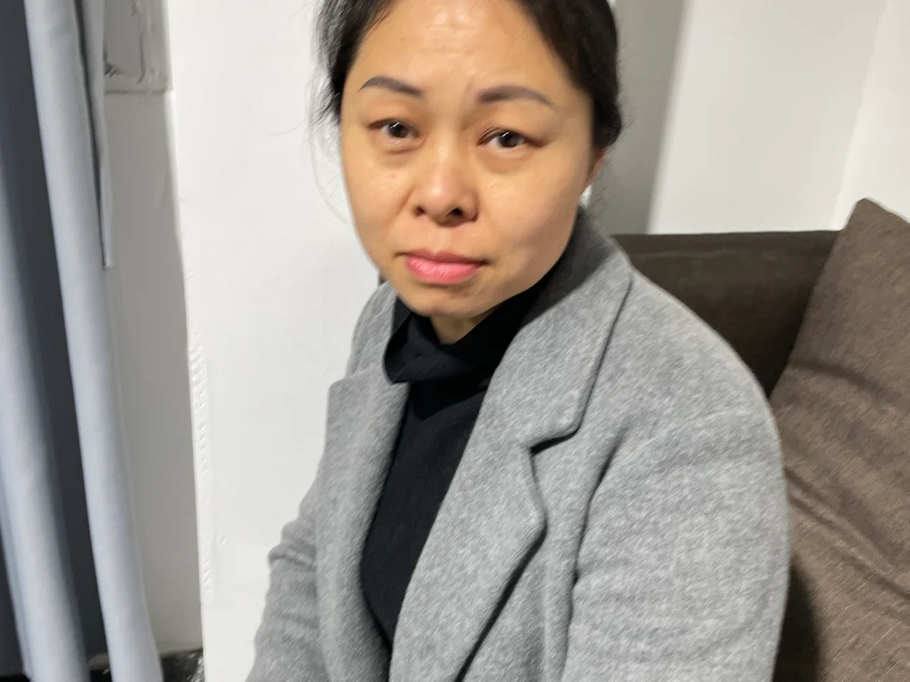 lili338 Obrolan XXX Offline