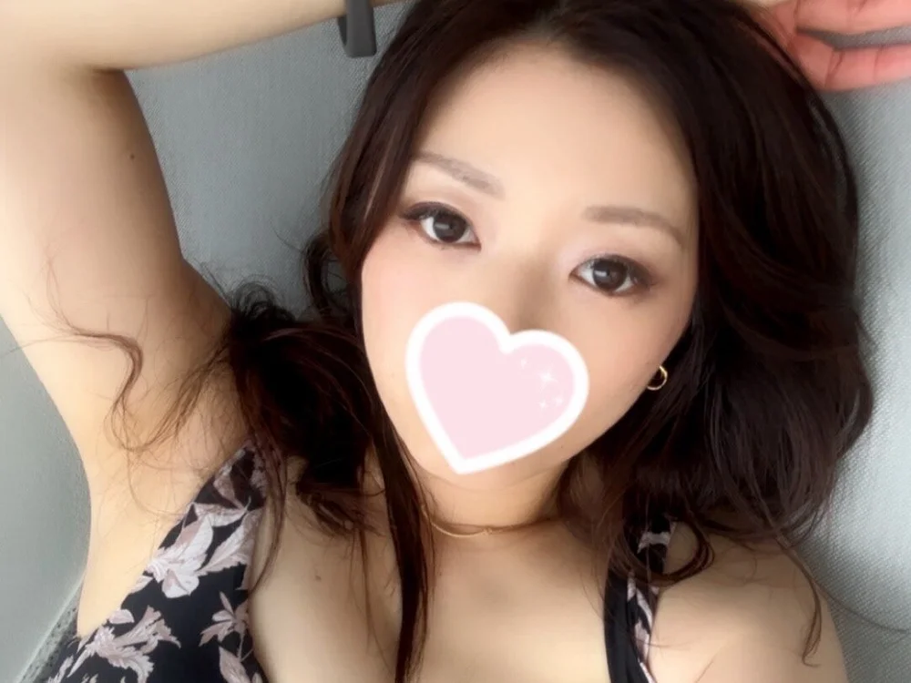 riko_0303's Offline XXX Chat