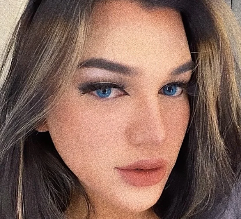 hotstellacumxxx Adlı Modelin Çevrimdışı XXX Sohbeti