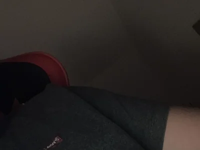 Davee2242 Male Young Online Webcam Nude