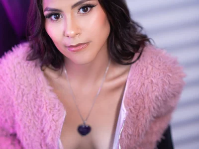 LunaRossie_ - Girl 
