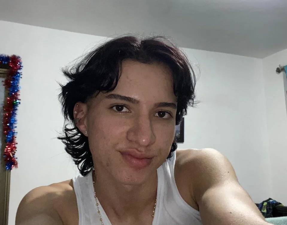 zariel_'s Offline XXX Chat