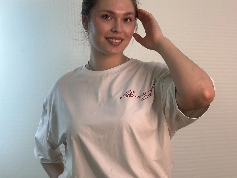LoisGuyse offline chatrum